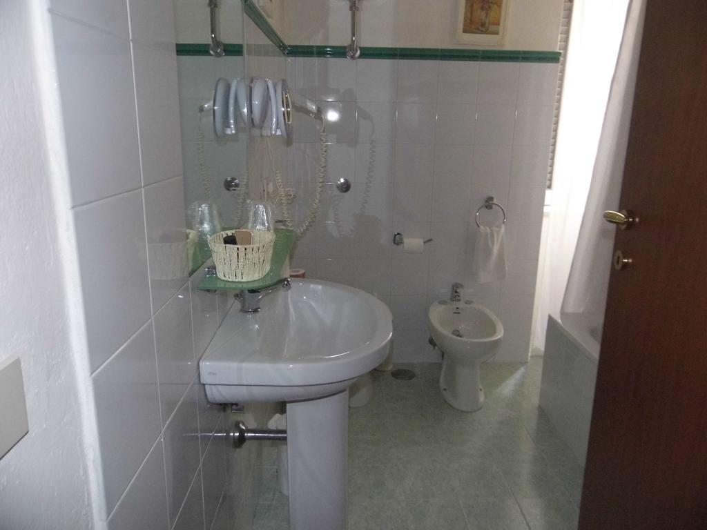 Bed and Breakfast La Residenza Dei Nobili Catanzaro Pokój zdjęcie